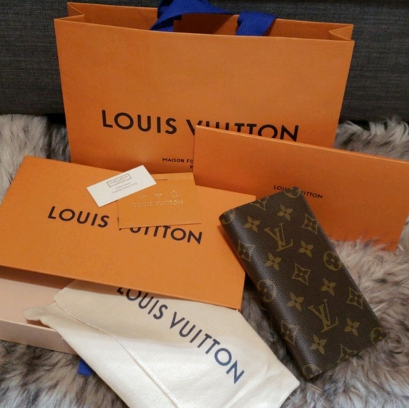 Louis Vuitton Handbags - SOLD💥Authentic LV Pocket Agenda cover